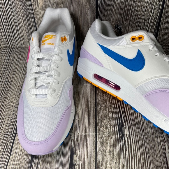 NIKE Air Max 1 White/Alchemy Pink/Photo Blue/Lilac WMNS 12 Mens 10.5 HF5071-100 - Picture 6 of 9